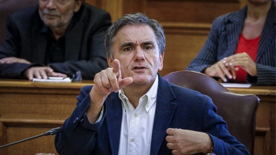 Το Χρηματιστήριο καταρρέει κι ο Τσακαλώτος δηλώνει αισιόδοξος για τις συντάξεις